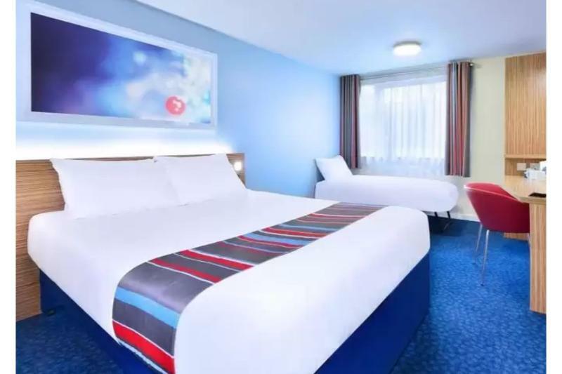 Travelodge London City Exteriör bild