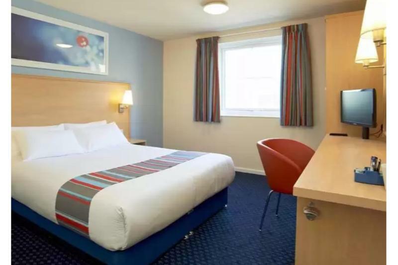 Travelodge London City Exteriör bild